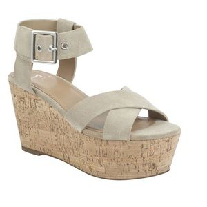 New Marc Fisher LTD
Cacie Platform Sandal